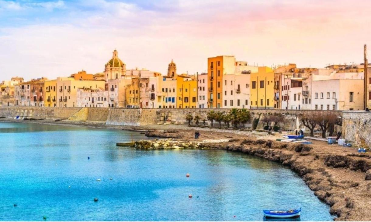 Dgs Aparthotel Trapani Exterior photo